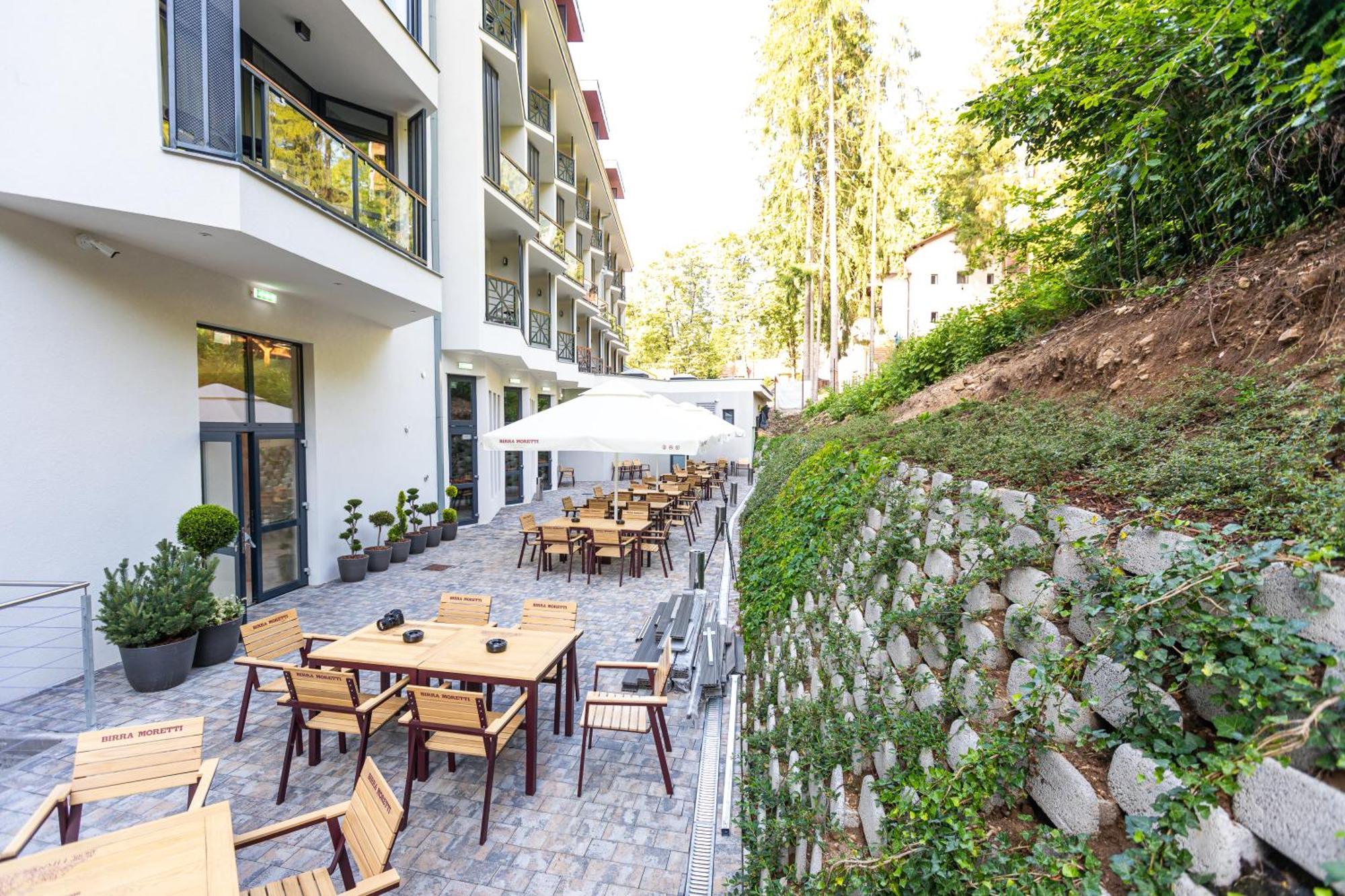 Hotel Crystal Wellness & Spa Superior Sovata Exteriör bild