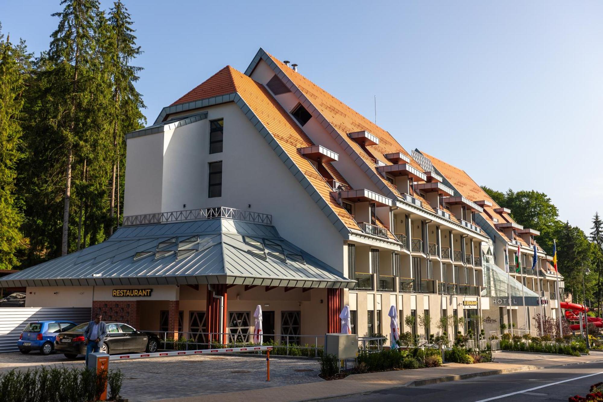 Hotel Crystal Wellness & Spa Superior Sovata Exteriör bild